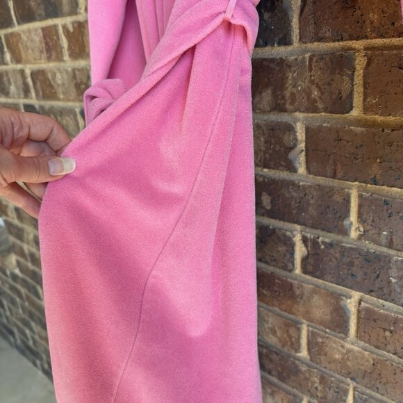 VTG Vanity Fair Tie Wrap Pink Robe XL Right Side Pocket MIDI Cottage Retro BURN - Picture 7 of 9